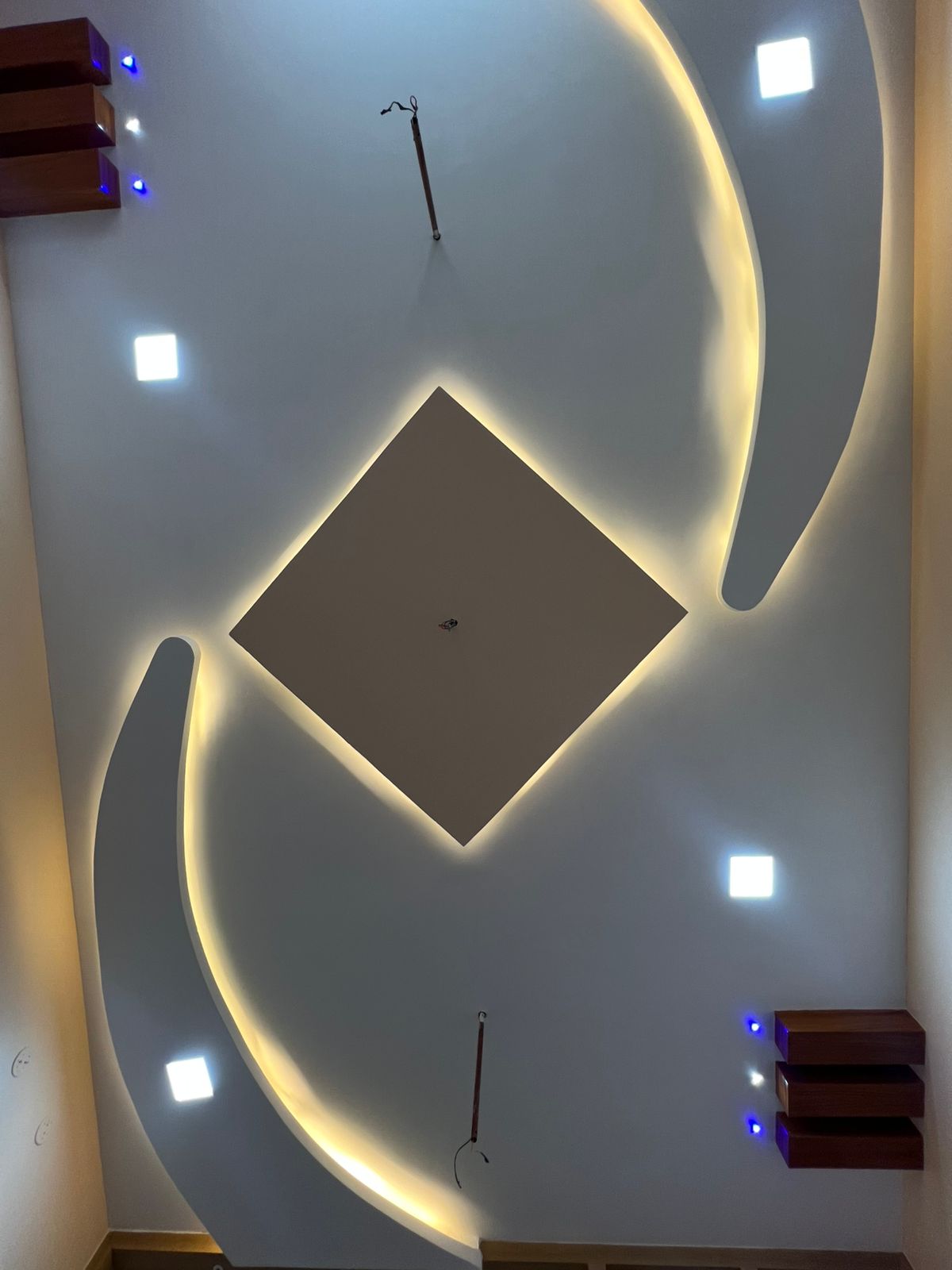 Royal Gypsum Design